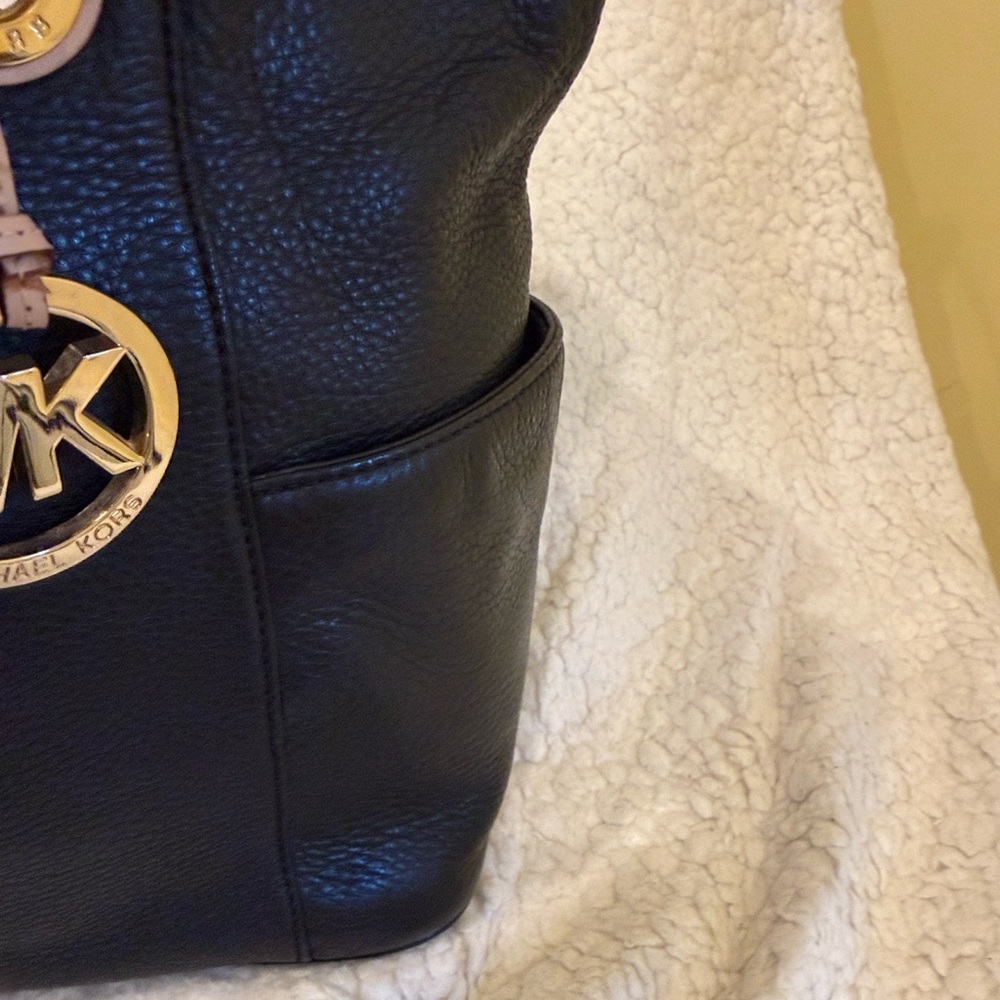 Michael Kors jet set Bedford style tote - Picture 4 of 11